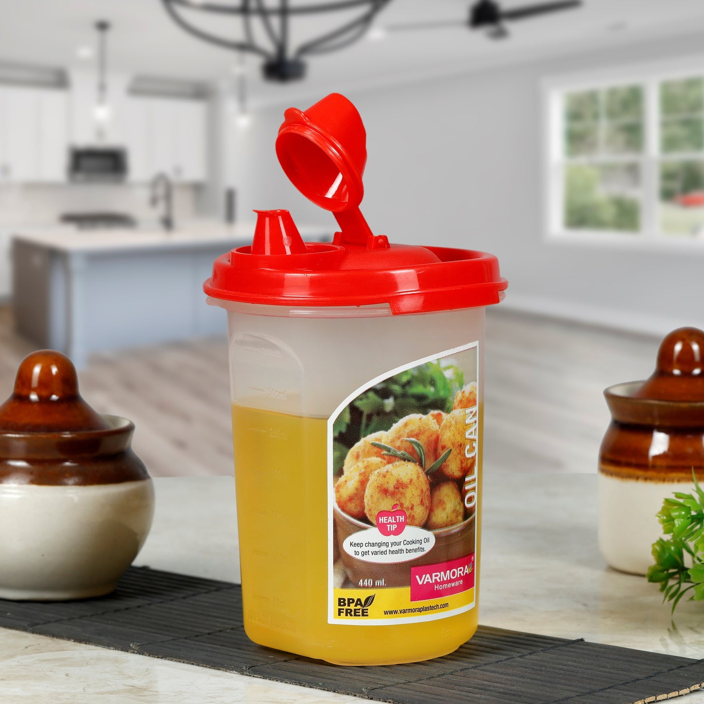 Varmora Oil Can - Plastic Oil Container, Leak Proof, Food-Grade Material, FDA Approved & BPA-Free, 440 ML, 650 ML